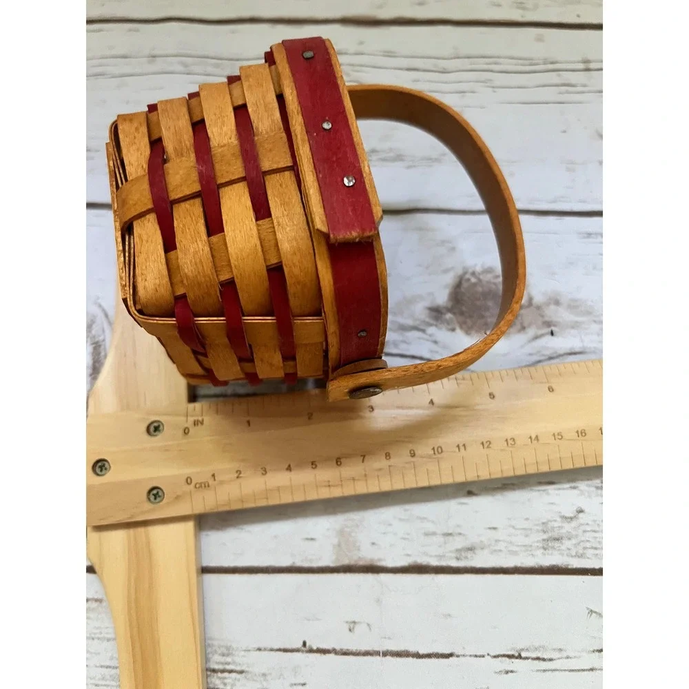 Longaberger Basket Red Natural Woven Heart Charm 1999 Mini Small